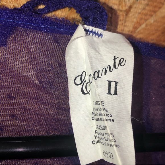 Escante II purple nighty with matching caplet large - Picture 6 of 6